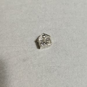 Pandora "Home Sweet Home" Charm